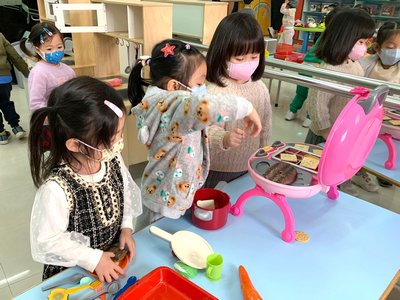 家庭成員繽紛show